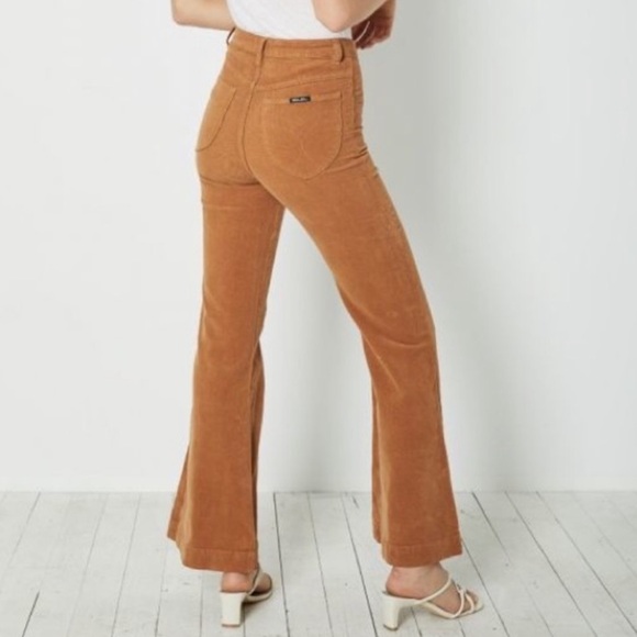 Rolla’s Eastcoast High Rise Flare Corduroy Jeans - Picture 2 of 12